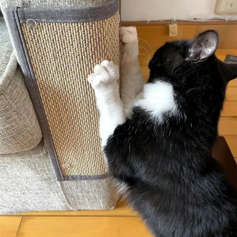 bamboo scratching post for cats